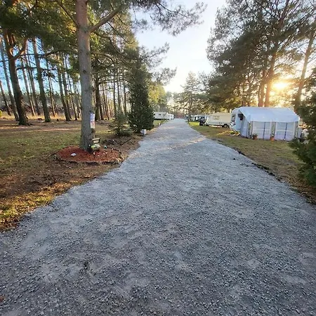 Kamp alanı Wanderhuette Woody Schwarzbach (Oberspreewald-Lausitz)
